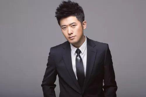 娱乐吃瓜的男演员,揭秘那些年男演员的幕后趣事